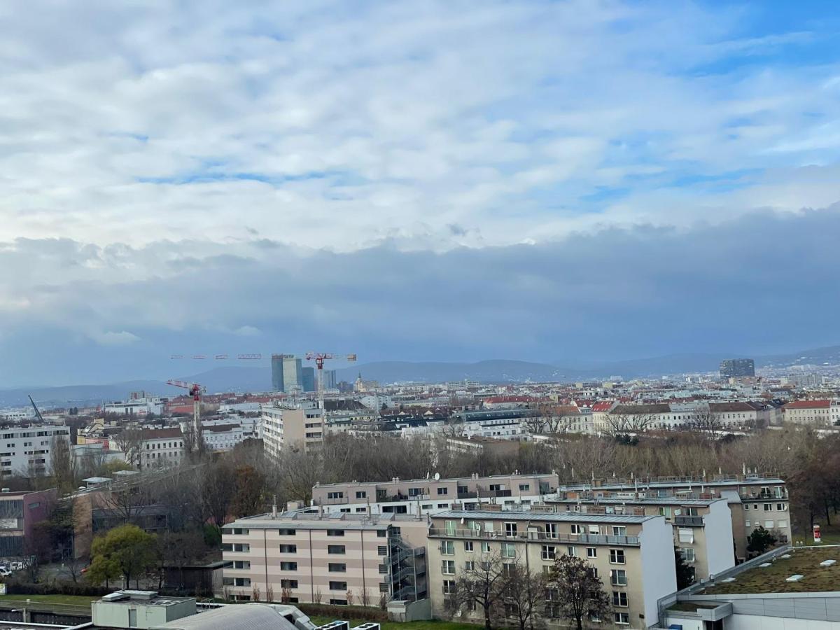 Restify10 - Skyline View - Fitness - Garge - Modern Apartment Vienna Luaran gambar