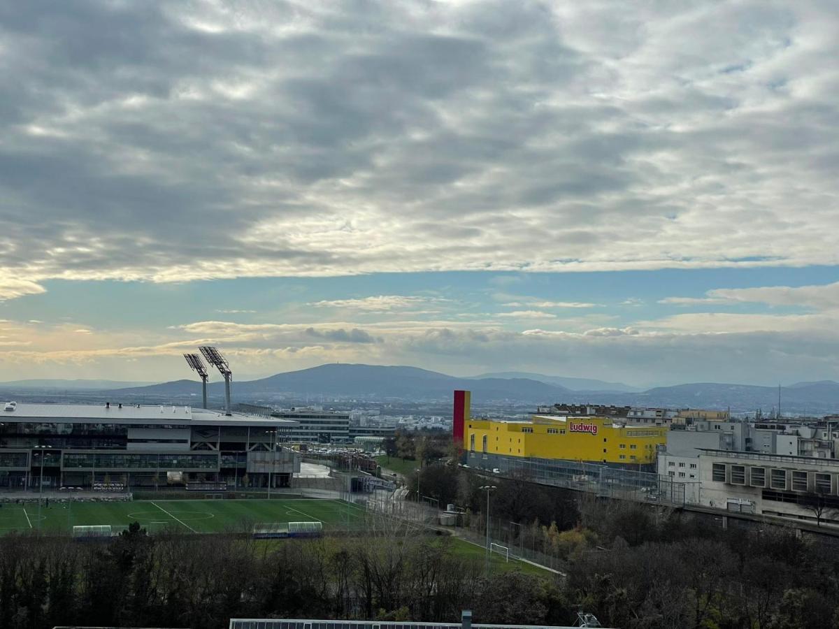 Restify10 - Skyline View - Fitness - Garge - Modern Apartment Vienna Luaran gambar